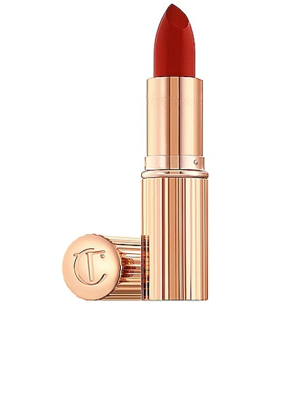 Charlotte Tilbury K.i.s.s.i.n.g 口红 – So Red In So Red