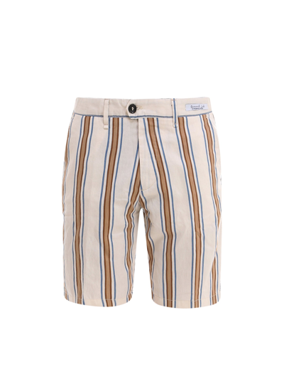 Perfection Gdm Bermuda Shorts In White