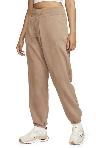 Nike Women's  Sportswear Phoenix Fleece High-waisted Trousers In Brown