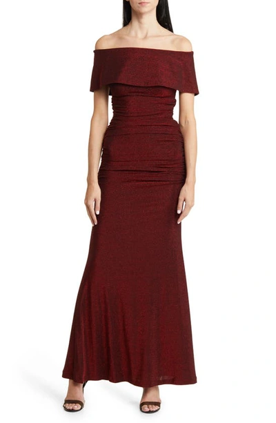 Vince Camuto Metallic Off The Shoulder Gown In Red