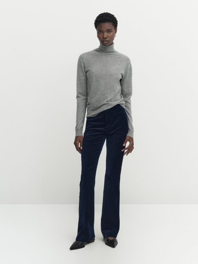Massimo Dutti Skinny-samthose Mit Schlag In Black