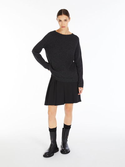 Max Mara Flannel Pleated Skirt In Black