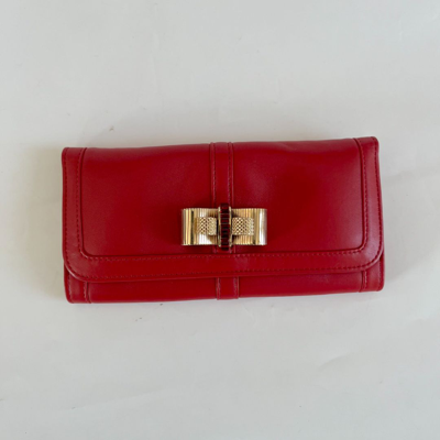 Pre-owned Christian Louboutin Red Leather Bow Flap Long Wallet