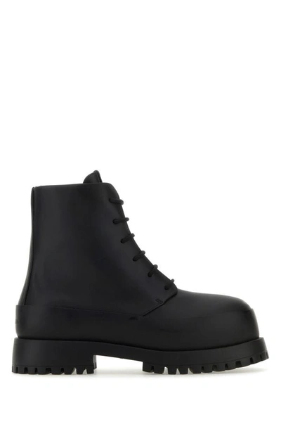 FERRAGAMO SALVATORE FERRAGAMO MEN BLACK LEATHER FEDE ANKLE BOOTS
