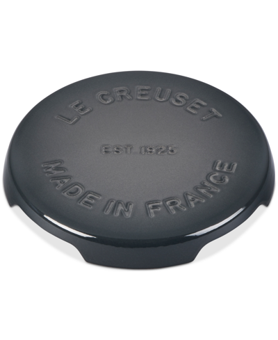 Le Creuset Deluxe Enameled Cast Iron Tripod Trivet In Oyster