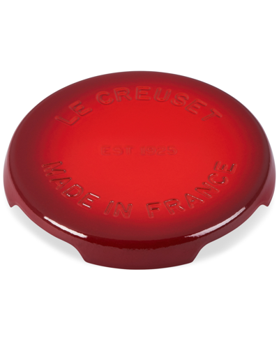 Le Creuset Deluxe Enameled Cast Iron Tripod Trivet In Cerise