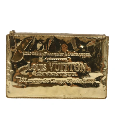 Pre-owned Louis Vuitton Pochette Accessoires Gold Patent Leather Clutch Bag ()