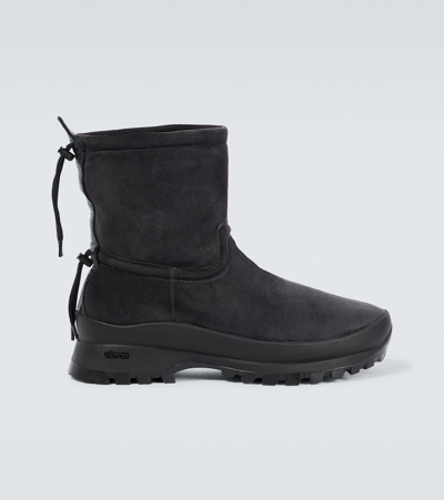 Auralee X Foot The Coacher Suede Boots In 24589431 Ink Black