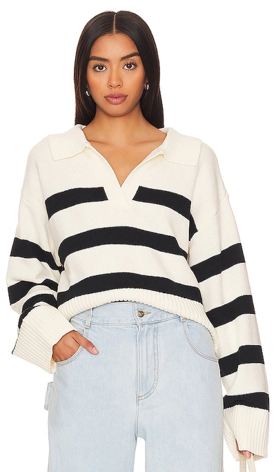 More To Come Tatia Jumper In White & Black