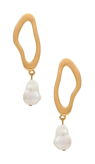 Ettika Pearl Squiggle Drop Earrings In Gold