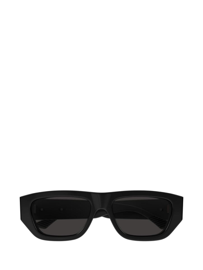 Bottega Veneta Sunglasses In Black