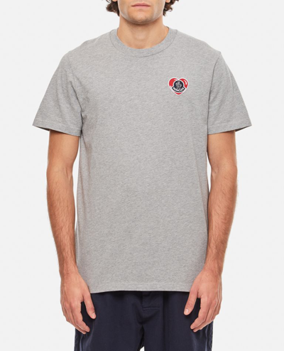Moncler Logo-appliqué Cotton T-shirt In Grey