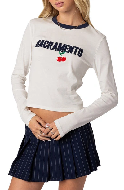 Edikted Sacramento Appliqué Long Sleeve Cotton Graphic Crop T-shirt In White