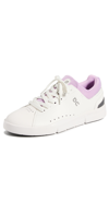 On The Roger Advantage Tennis Sneaker In White Aster