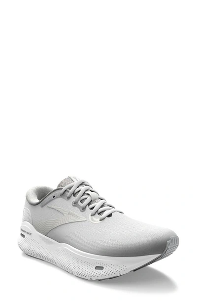 Brooks Ghost Max Running Shoe In White/ Oyster/ Metallic Silver