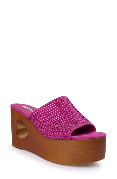 Zigi Amore Platform Wedge Slide Sandal In Fusch Sued