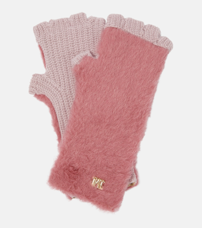 Max Mara Manny Teddy Fingerless Gloves In Pink