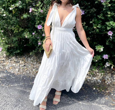 Mable Kali Maxi Dress In Off White
