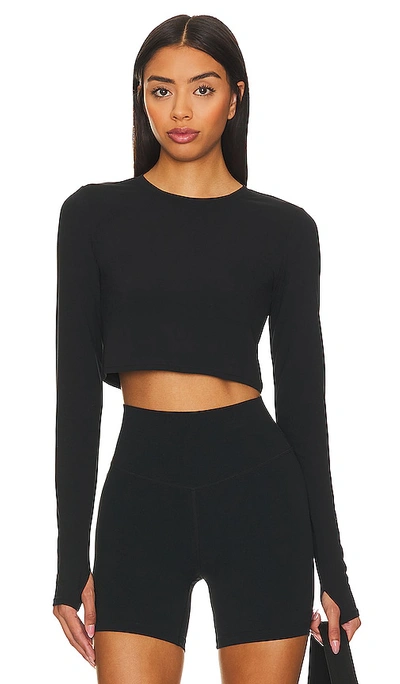 Splits59 Airweight Longsleeve Crop Top In Black