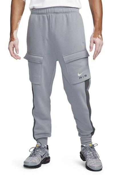 Nike Men's Air Fleece Cargo Pants In Cool Grey/anthracite