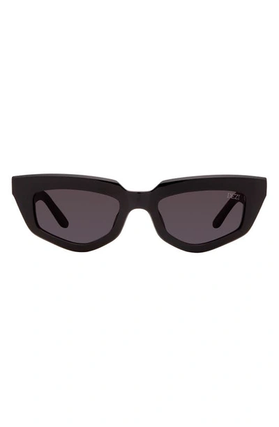 Dezi On Read 49mm Cat Eye Sunglasses In Black / Dark Smoke