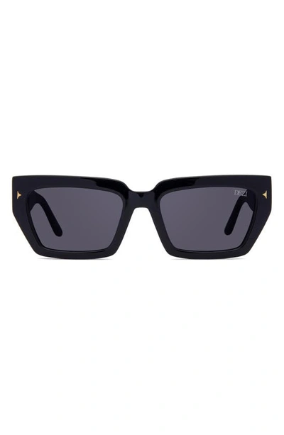 Dezi Switch 55mm Square Sunglasses In Black / Dark Smoke