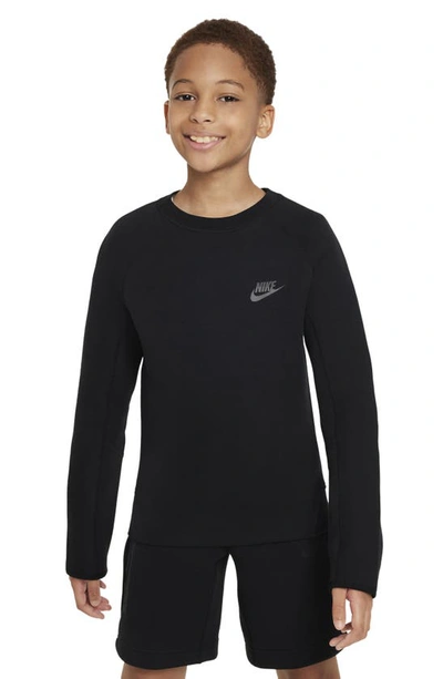 Nike Sportswear Tech Fleece Big Kids' (boys') Sweatshirt In Black