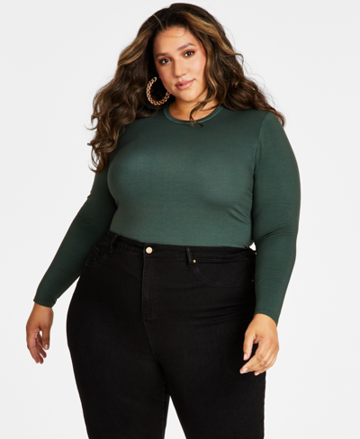 Nina Parker Trendy Plus Size Scoop-neck Fitted Top In Ponderosa Pine