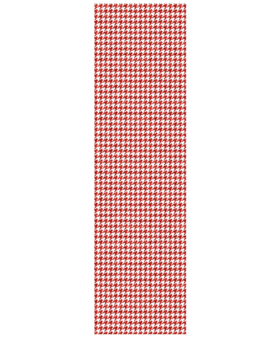 D Style Hinton Hn1 2'3" X 10' Runner Area Rug In Red