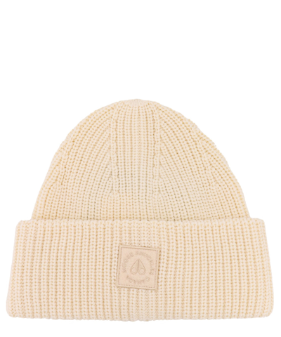 Moose Knuckles Beanie In White
