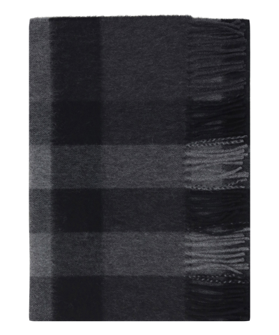 Burberry Scarf In Grey