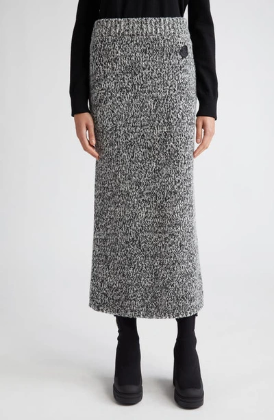 Moncler Wool Knitwear Midi Skirt With Back Zip In Black