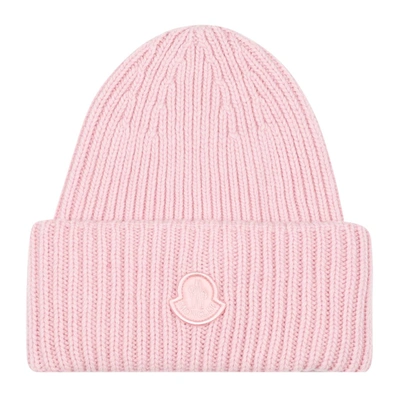 Moncler Logo-patch Knitted Wool Beanie In Pink &amp; Purple
