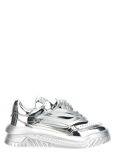 Versace Odissea Metallic-effect Sneakers In Silver