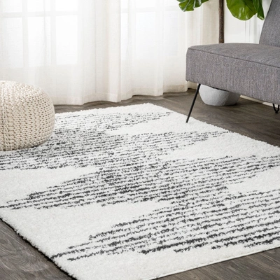 Jonathan Y Elm Diamond Stripe Geometric Shag Area Rug
