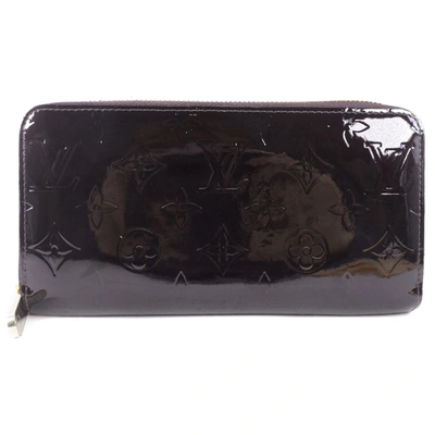 Pre-owned Louis Vuitton Zippy Wallet Purple Patent Leather Wallet  ()