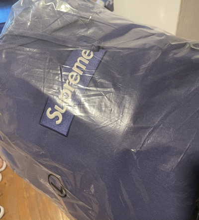 Pre-owned Supreme Washed Navy Box Logo Hoodie