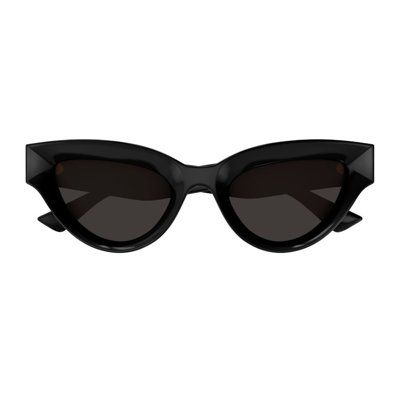 Bottega Veneta Eyewear Sharp Cat Eye Sunglasses In Black