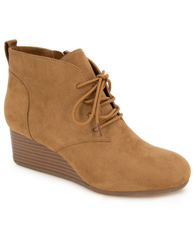 Kenneth Cole Reaction Women's Deka Wedge Booties In Desert