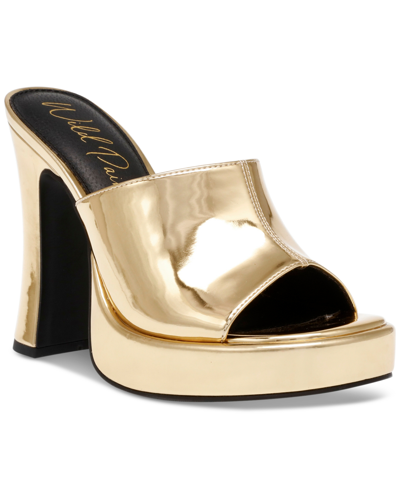 Wild Pair Clohve Platform Slide Sandals, Created For Macy's In Gold Metallic