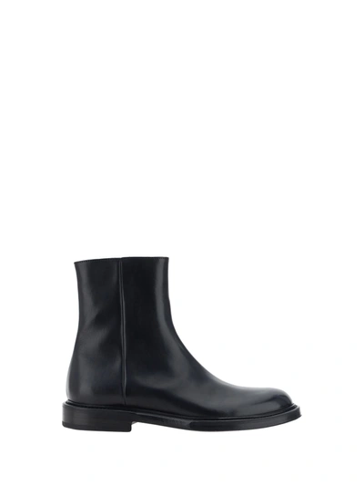Damy Ankle Boots In Black