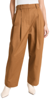 RECTO DOUBLE PLEATED CURVED SILHOUETTE PANTS KHAKI BROWN