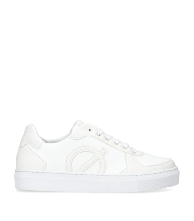 Loci Maize Classic Low-top Sneakers In White