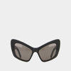 Balenciaga Bb Acetate Cat-eye Sunglasses In Black