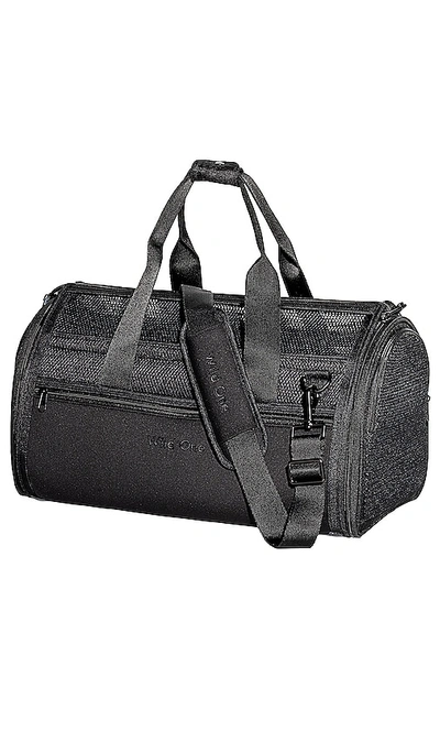 Wild One Air Travel Carrier In Black
