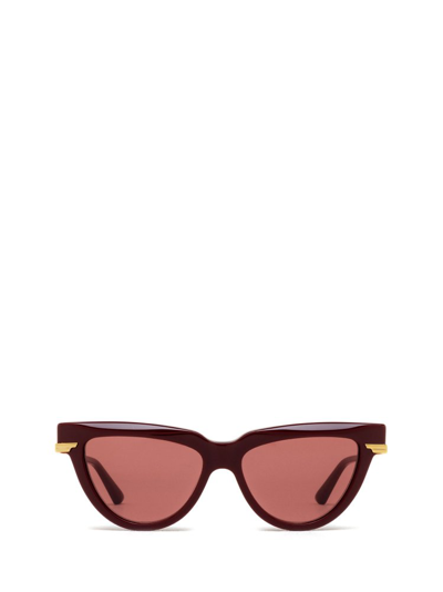 Bottega Veneta Eyewear Cat Eye Frame Sunglasses In Red
