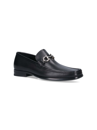 Ferragamo Flat Shoes In Black