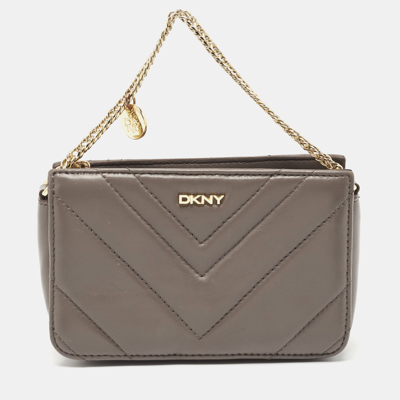 Pre-owned Dkny Grey Leather Chevron Chain Clutch