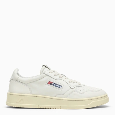 AUTRY AUTRY WHITE CREAM LEATHER MEDALIST SNEAKERS