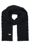 HUNTER CABLE KNIT SCARF